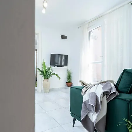 Hidden Oasis - Zf Hvar Apartman